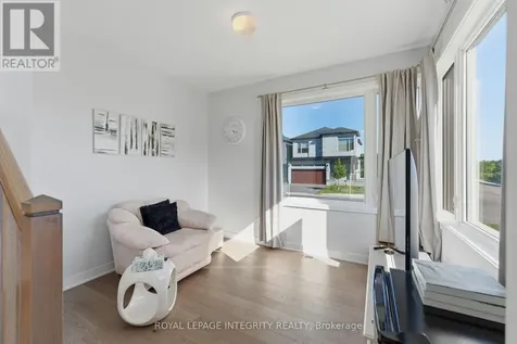 660 Fenwick Way Ottawa ON K2J 7E6