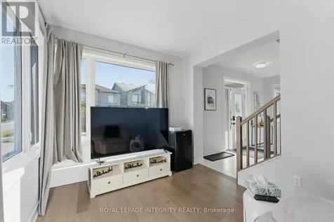 660 Fenwick Way Ottawa ON K2J 7E6