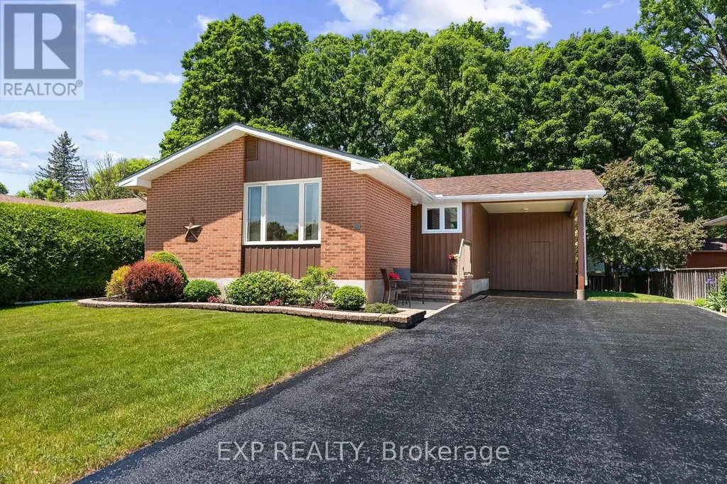 96 Simpson Avenue Renfrew ON K7V 2P5