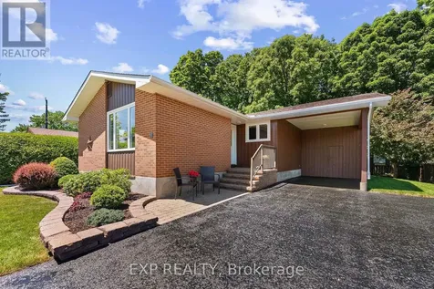 96 Simpson Avenue Renfrew ON K7V 2P5