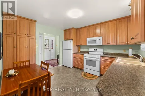 96 Simpson Avenue Renfrew ON K7V 2P5