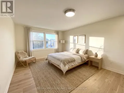 77 Roseneath Crescent Kitchener ON N2E 1V8