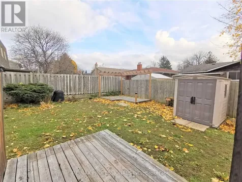 77 Roseneath Crescent Kitchener ON N2E 1V8