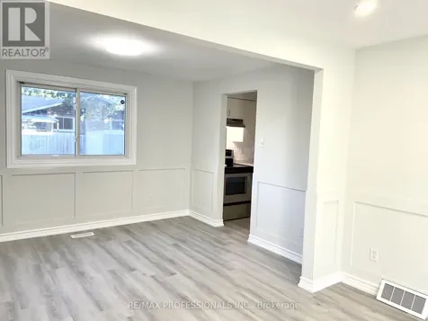77 Roseneath Crescent Kitchener ON N2E 1V8