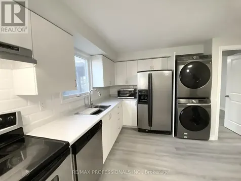 77 Roseneath Crescent Kitchener ON N2E 1V8