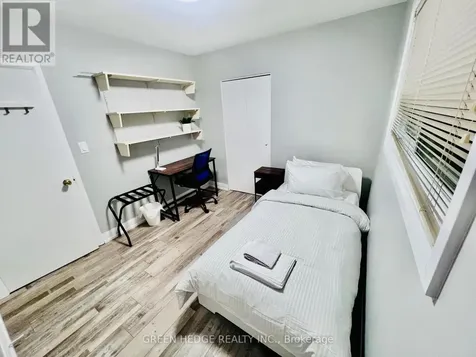 34 Stanley Avenue Kitchener ON N2K 1C5