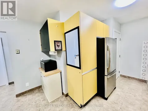 34 Stanley Avenue Kitchener ON N2K 1C5