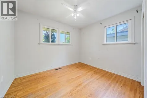 84 Jacobson Avenue St. Catharines ON L2T 3A3