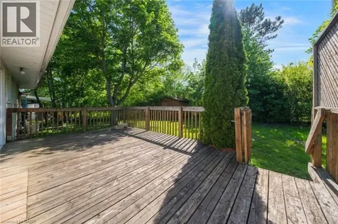 84 Jacobson Avenue St. Catharines ON L2T 3A3