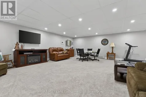 30 Golf Links Road Kincardine ON N2Z 1K9