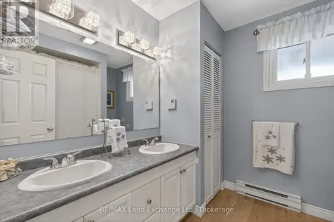 30 Golf Links Road Kincardine ON N2Z 1K9