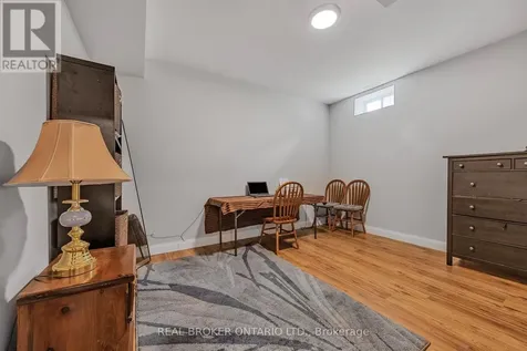 1 Mckowen Road Mckellar ON P0G 1C0