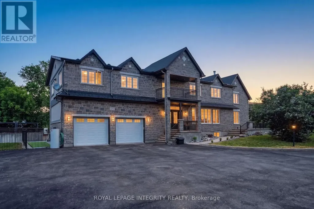 2754 Eagleson Road Ottawa ON K2S 1B8