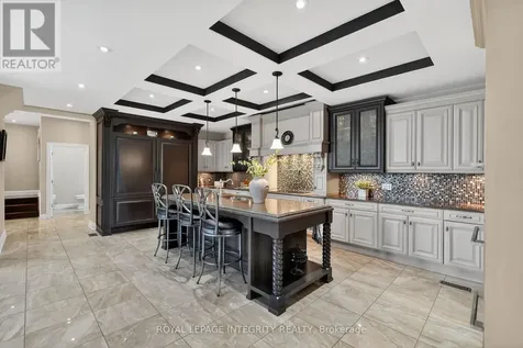 2754 Eagleson Road Ottawa ON K2S 1B8