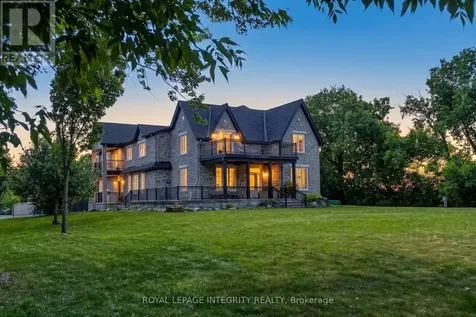 2754 Eagleson Road Ottawa ON K2S 1B8