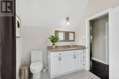 2754 Eagleson Road Ottawa ON K2S 1B8