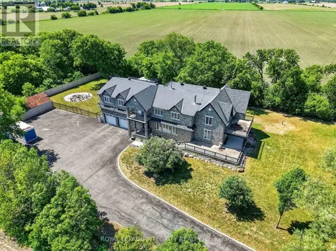 2754 Eagleson Road Ottawa ON K2S 1B8