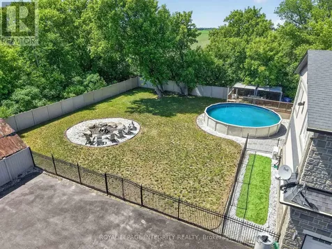2754 Eagleson Road Ottawa ON K2S 1B8