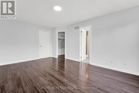 12 Gardengate Way East Ottawa ON K2G 5Z2