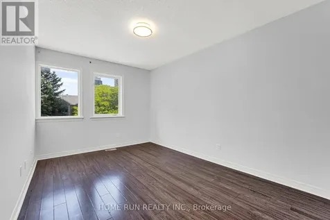 12 Gardengate Way East Ottawa ON K2G 5Z2