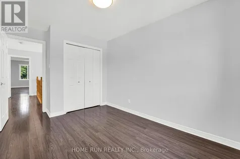 12 Gardengate Way East Ottawa ON K2G 5Z2