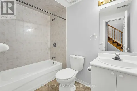12 Gardengate Way East Ottawa ON K2G 5Z2