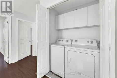 12 Gardengate Way East Ottawa ON K2G 5Z2