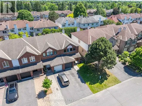 12 Gardengate Way East Ottawa ON K2G 5Z2