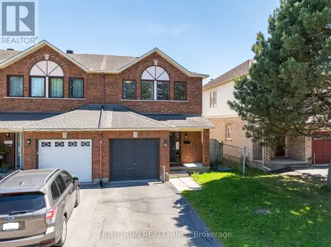12 Gardengate Way East Ottawa ON K2G 5Z2