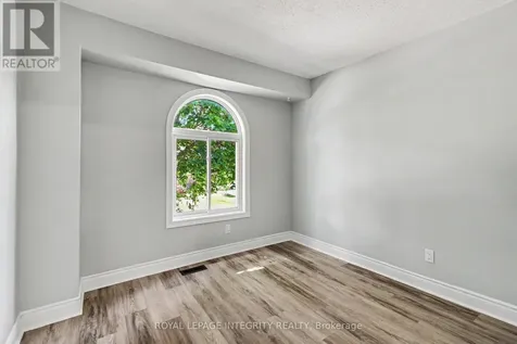 1511 Thurlow Street Ottawa ON K4A 2K9