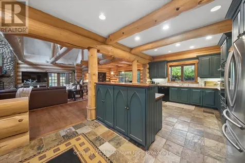 142 Craigleith Road Blue Mountains ON L9Y 0S3