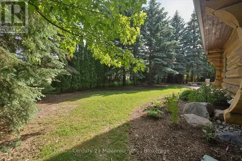 142 Craigleith Road Blue Mountains ON L9Y 0S3