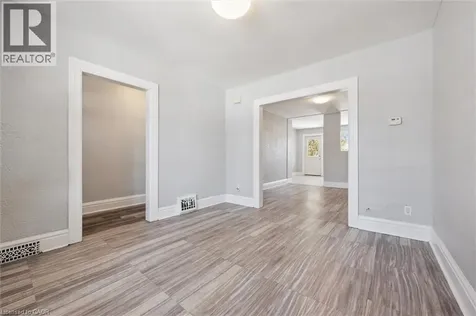 352 Duke Street West Kitchener ON N2H 3Y3