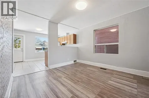 352 Duke Street West Kitchener ON N2H 3Y3