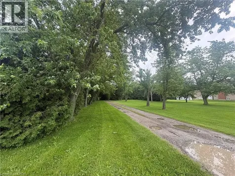 165 Ridge Road East Grimsby ON L3M 4E7