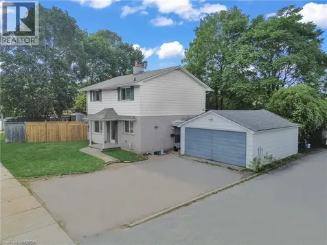 113 Green Road Hamilton ON L8G 3W9