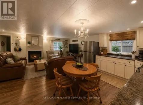 126 Pinecrest Avenue Wasaga Beach ON L9Z 1X3