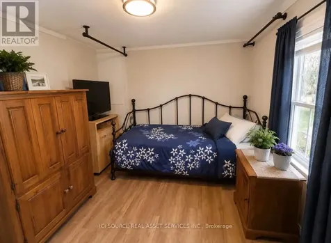 126 Pinecrest Avenue Wasaga Beach ON L9Z 1X3