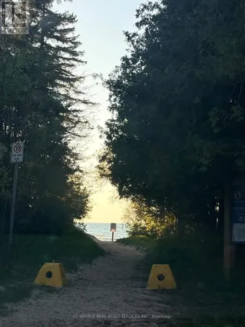 126 Pinecrest Avenue Wasaga Beach ON L9Z 1X3