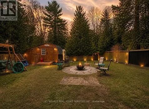 126 Pinecrest Avenue Wasaga Beach ON L9Z 1X3