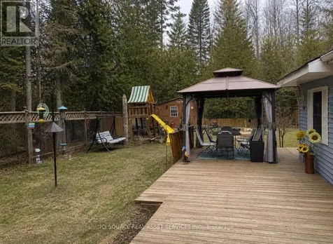 126 Pinecrest Avenue Wasaga Beach ON L9Z 1X3