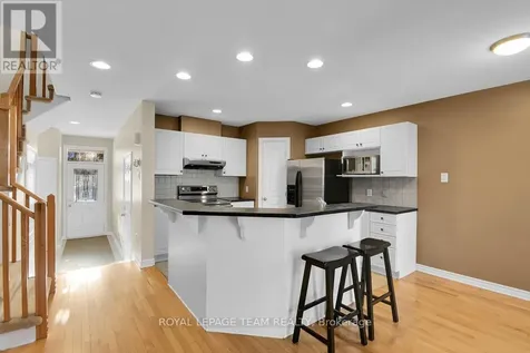 541 Salzburg Drive Ottawa ON K4A 0C6