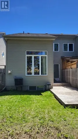 541 Salzburg Drive Ottawa ON K4A 0C6