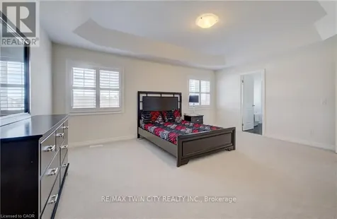 588 Beckview Crescent Kitchener ON N2R 0R4