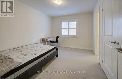 588 Beckview Crescent Kitchener ON N2R 0R4