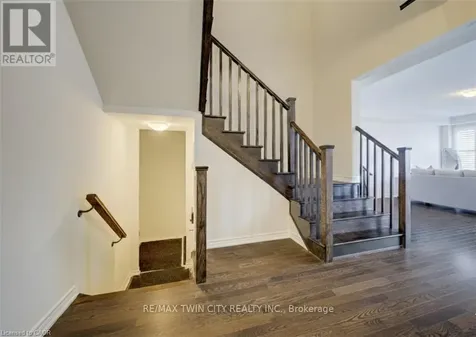 588 Beckview Crescent Kitchener ON N2R 0R4