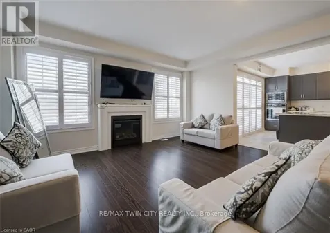 588 Beckview Crescent Kitchener ON N2R 0R4