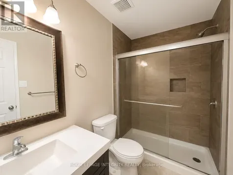 12 Kimbolton Crescent Ottawa ON K2K 2S3
