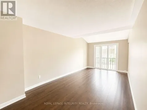 12 Kimbolton Crescent Ottawa ON K2K 2S3