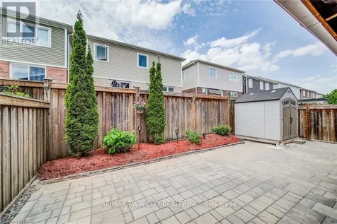 231 Falling Green Crescent Kitchener ON N2R 0G1